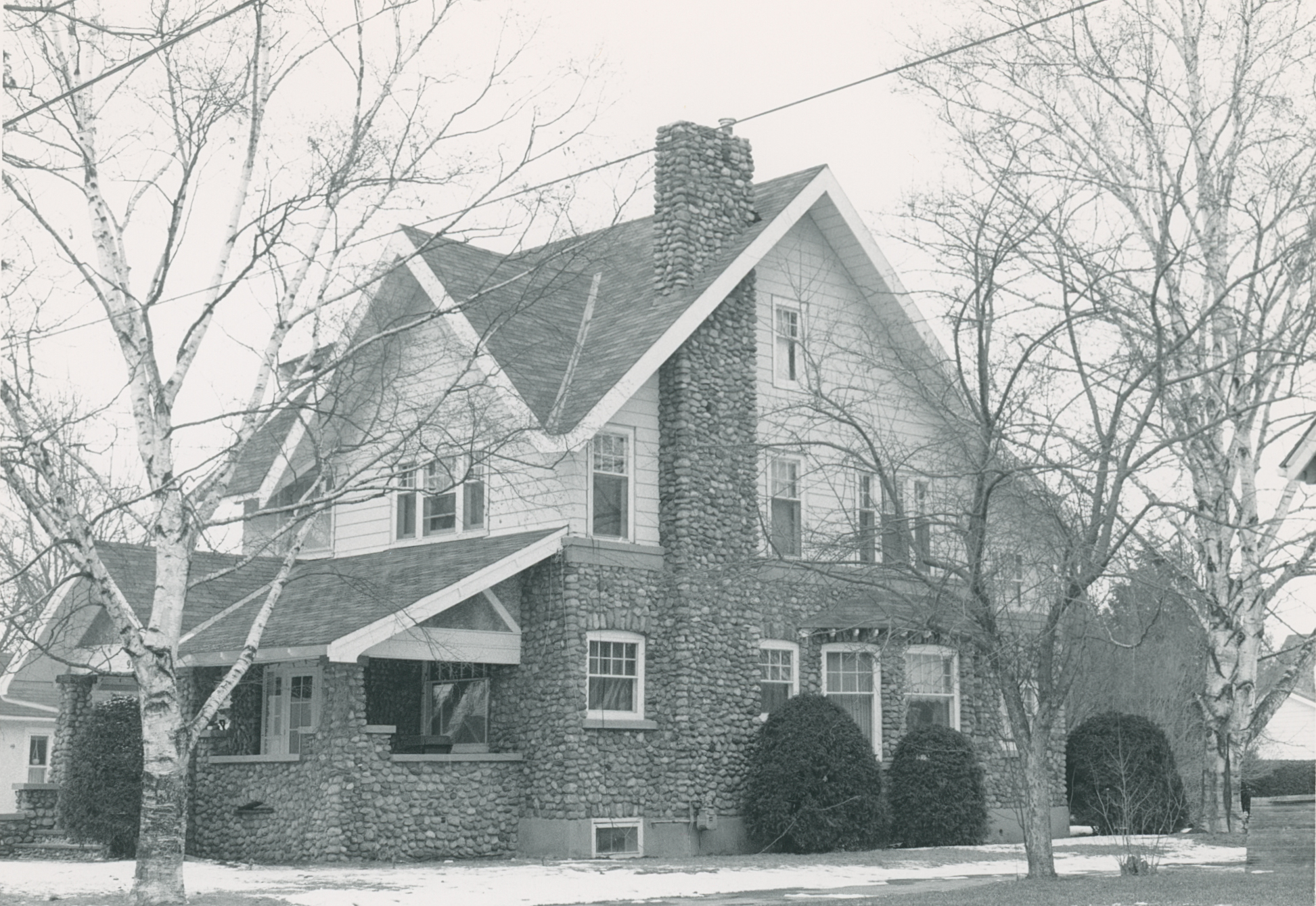 Fau-16 93 North St 5